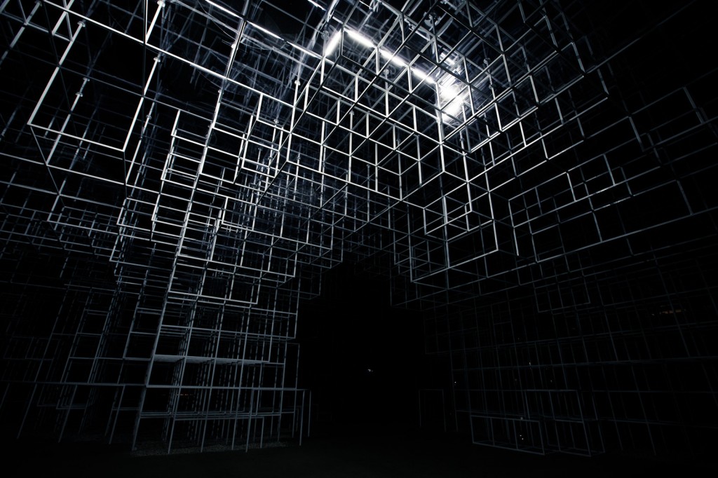 Serpentine Gallery intervention © United Visual Artists
